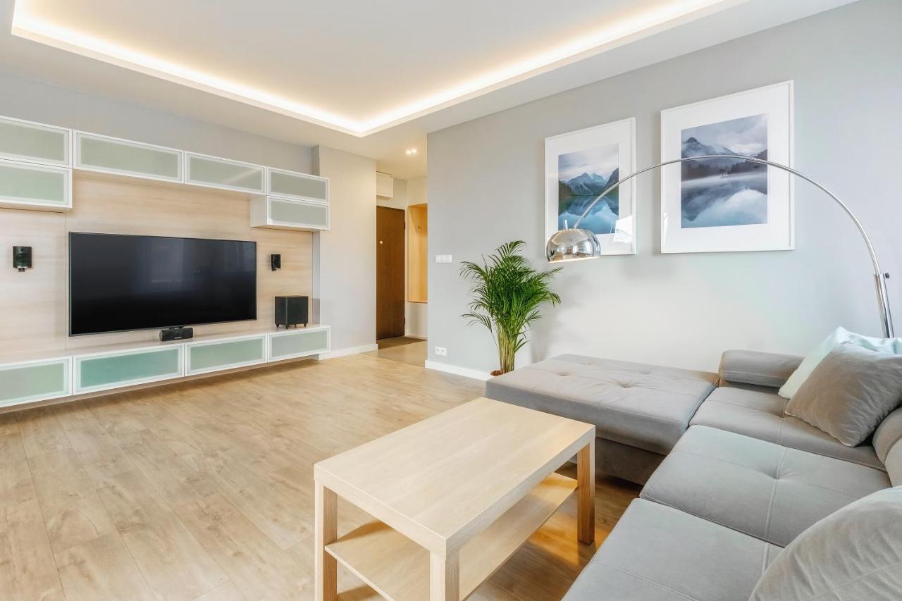 Apartament Jana Kazimierza 47 - 2 Sypialnie, 70M2, Balkon, Parking, Wi-Fi Варшава Екстер'єр фото