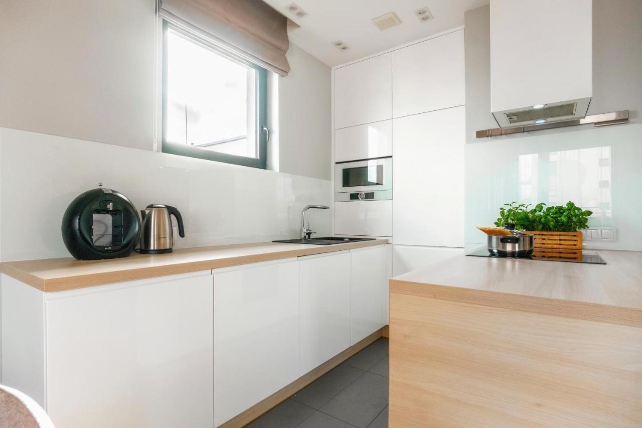 Apartament Jana Kazimierza 47 - 2 Sypialnie, 70M2, Balkon, Parking, Wi-Fi Варшава Екстер'єр фото