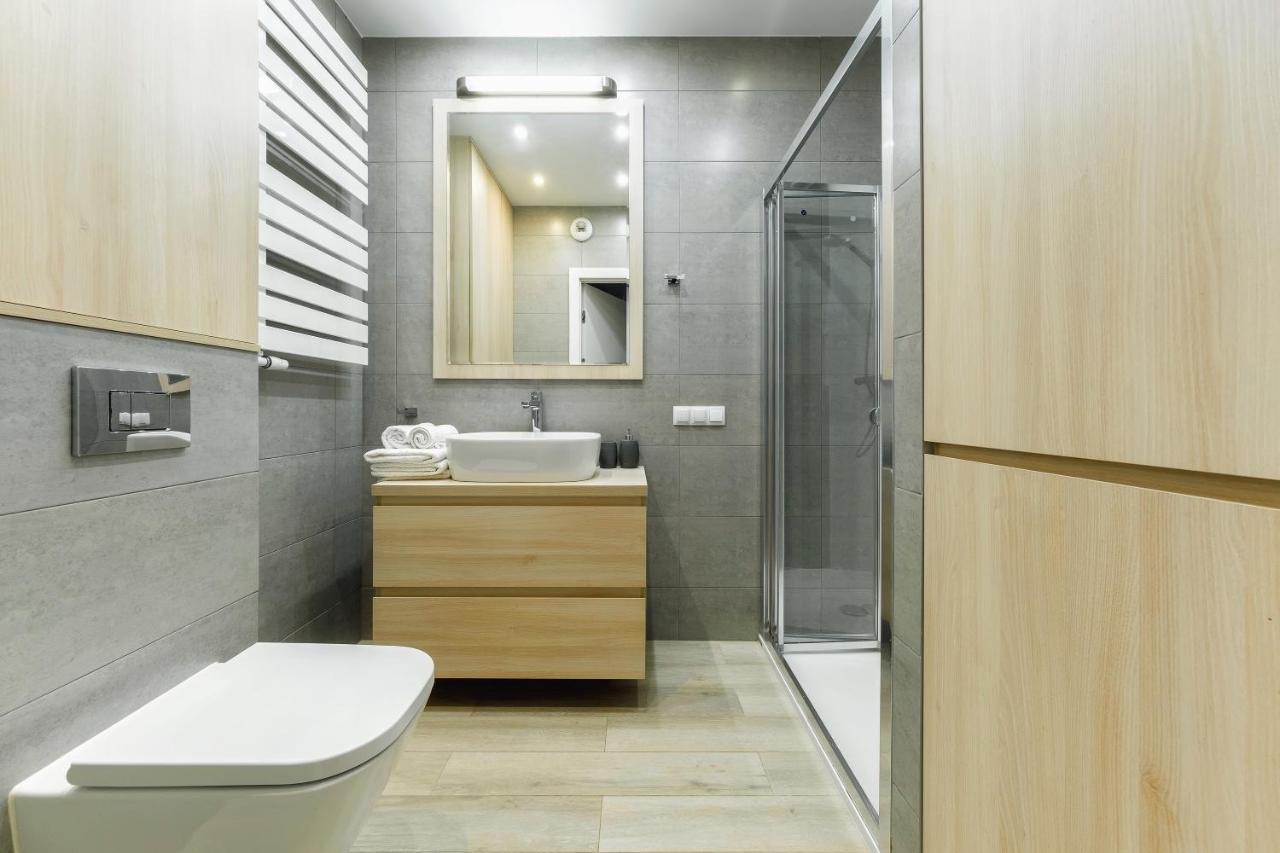 Apartament Jana Kazimierza 47 - 2 Sypialnie, 70M2, Balkon, Parking, Wi-Fi Варшава Екстер'єр фото